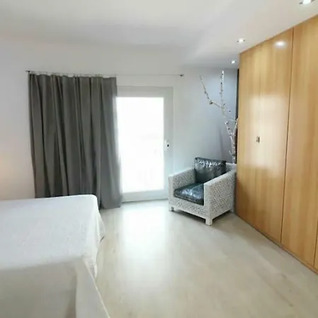 Adonis Appartement